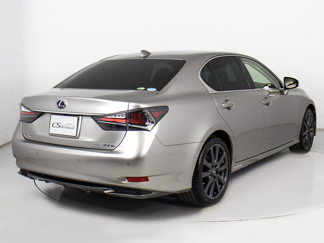 ���I�ȃ��A�r���[�Ō�����܂��B�����ȘȂ܂��͍����ԂȂ�ł͂ł��B