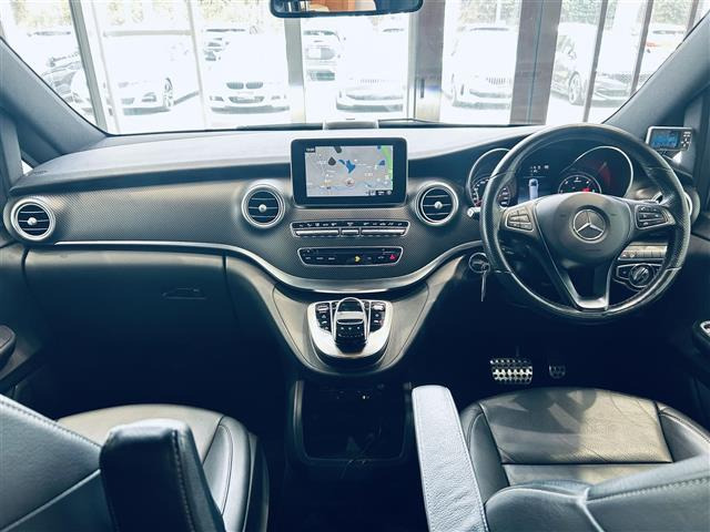 VクラスV220d スポーツ