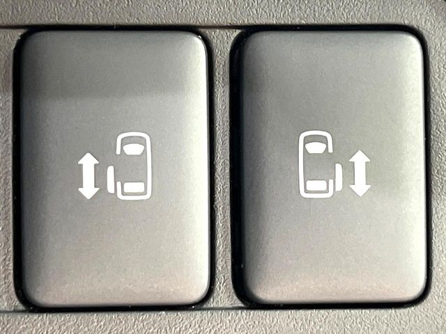 �y�����p���[�X���C�h�h�A�z�X�}�[�g�L�[��^�]�Ȃ̃X�C�b�`�Ō�ȗ����X���C�h�h�A�̊J���\���d��������͂����ăh�A���J����K�v�������A�����Ȃ��q�l�ł��ȒP�ɊJ���߂ł����K�ł���