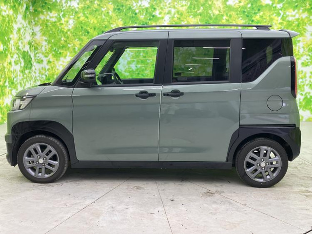 デリカミニT プレミアム 4WD