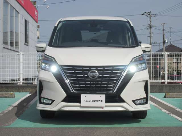 セレナ2.0 ハイウェイスターV