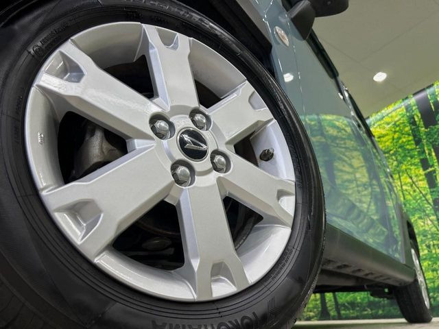 �y����15�C���`�A���~�z�C�[���z�O�ςɃ}�b�`���������A���~�z�C�[���𑕒����Ă���܂��B�e��ЊO�A���~�z�C�[����A�X�^�b�h���X�^�C�����戵�����Ă���܂��B���񂲑��k����������
