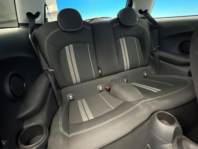 ���㕔���Ȃ��C�ɂȂ�悤�ȃL�Y�E�����ւ��蓙�A�傫�ȃ_���[�W�͂Ȃ��A�ǍD�ȏ�Ԃł��B