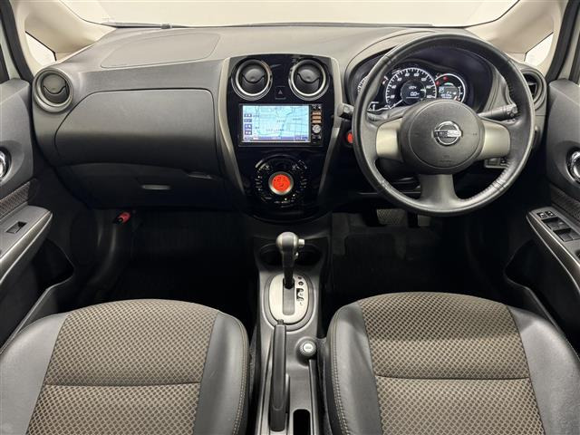 ノート1.2 メダリスト エマージェンシーブレーキ パッケージ