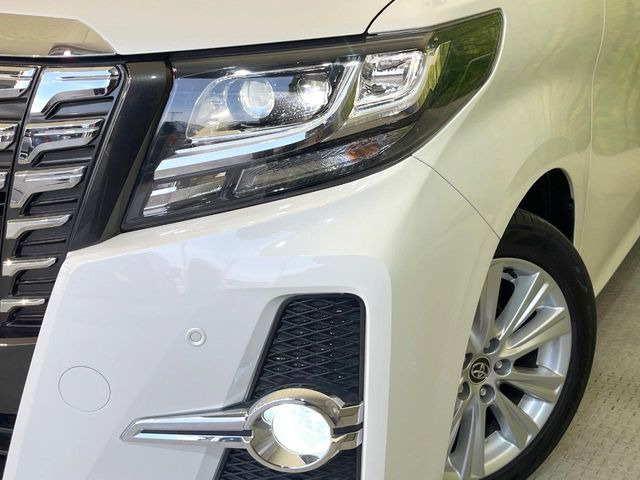 �yLED�w�b�h���C�g�z���V����ԑ��s�����ǍD�Ȏ��E���m�ۂ����S���ĉ^�]�ł��鍂�P�xLED�w�b�h���C�g�𑕔�!�_�����x�������A����d�͂��}�����Ă��܂��B