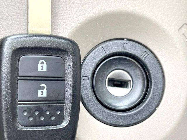 �y�L�[���X�z�������ꂽ�ꏊ����ł��{�^����Ńh�A�̊J���E�{�����ł���̂łƂ��Ă��֗�!�h�A�̌�������ɏ������邱�Ƃ�����܂����