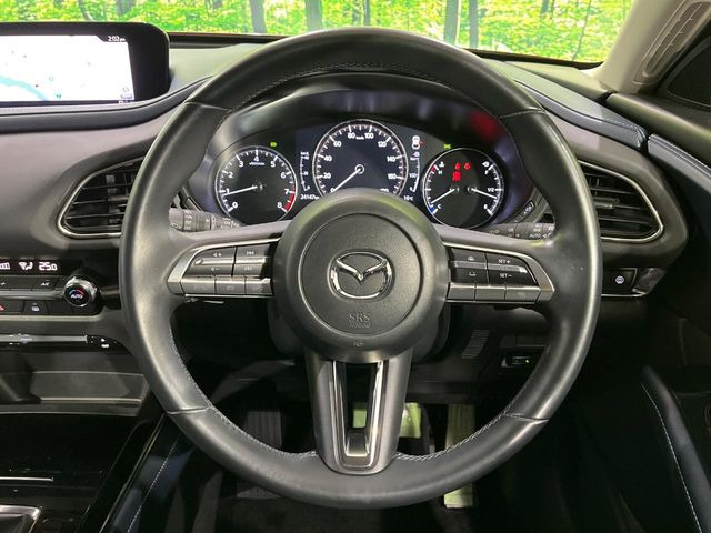 【マツダ・レーダークルーズコントロール】高速道路での長距離走行が楽に!自動で速度を保つクルーズコントロールが、衝突軽減システムと連携し、前方の車両を感知して車間を保つように速度調節してくれます!!