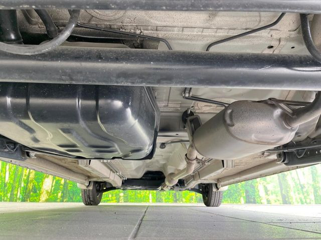 下回りがきれいなうちに、防錆加工の施工がオススメ。降雪地域はもちろん、沿岸部にお住いの方や、趣味でマリン・ウィンタースポーツをされる方にご好評いただいております。