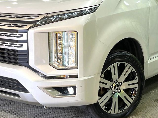 �yLED�w�b�h���C�g�z���V����ԑ��s�����ǍD�Ȏ��E���m�ۂ����S���ĉ^�]�ł��鍂�P�xLED�w�b�h���C�g�𑕔�!�_�����x�������A����d�͂��}�����Ă��܂��B