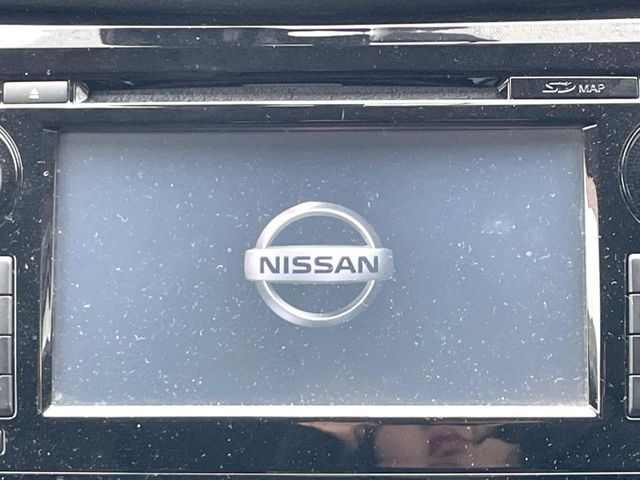 �y�����i�r�z�l�C�̏����i�r�𑕔����Ă���܂��B�i�r�̎g���₷���͂������A�I�[�f�B�I�@�\���[��!�L�����v�◷�s�͂������A�ʋ΂┃�����ȂǕ��i�̃h���C�u���y�����Ȃ�͂���