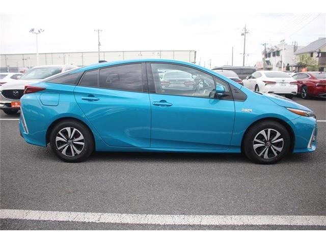 ���Ǝҗl�ւ̔̔��͂��f�肳���Ă��������܂��B �Ԍ������ԗ��̏ꍇ�́A�Ԍ����擾�������x�������z�ŕ\�����Ă���܂��B