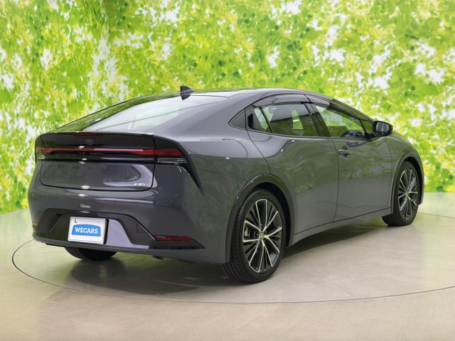 プリウス2.0 Z E-Four 4WD