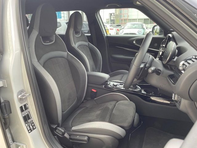 ���V�[�g�̎g�p��:�j��E�ւ�������Ȃ��A�����̒ʂ肫�ꂢ�ȏ�Ԃ��ێ����Ă���܂��B�܂��A�����N���[�j���O�E�R�[�e�B���O�����p�����������܂��B