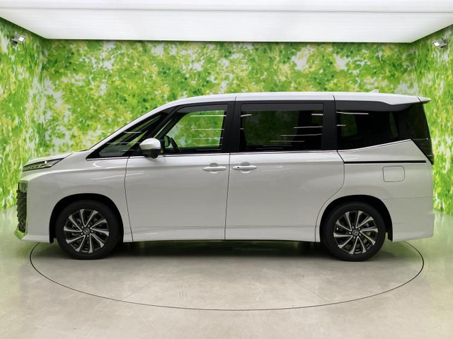 ヴォクシー1.8 ハイブリッド S-Z