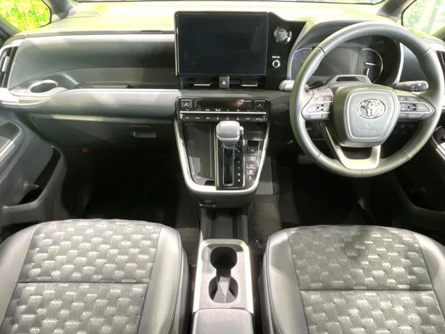 ヴォクシー1.8 ハイブリッド S-Z