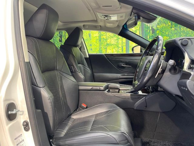 �y���烌�U�[�V�[�g�z����̂ӂ���肪�e�ՂŃ����e�i���X�����ȒP�ȁA�@�\���ɗD��鍇����v���̗p�����㎿�ȃV�[�g�ł��B����S�n���悭�A���������ӂ��S�n�ǂ��ԓ���Ԃ����o���Ă���܂��B