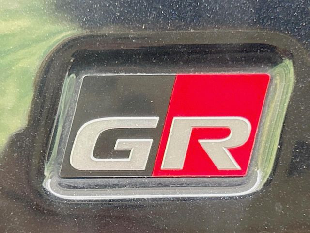 ヴォクシー1.8 ハイブリッド S-Z