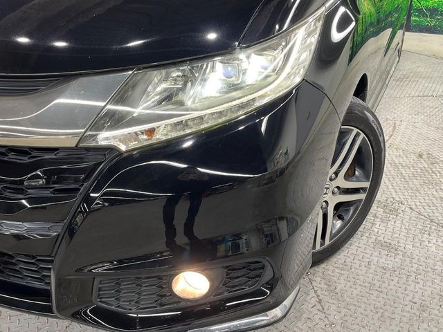 �yLED�w�b�h���C�g�z���V����ԑ��s�����ǍD�Ȏ��E���m�ۂ����S���ĉ^�]�ł��鍂�P�xLED�w�b�h���C�g�𑕔�!�_�����x�������A����d�͂��}�����Ă��܂��B