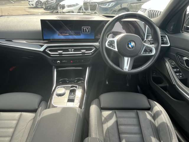 3シリーズツーリング320d xドライブ Mスポーツ  4WD