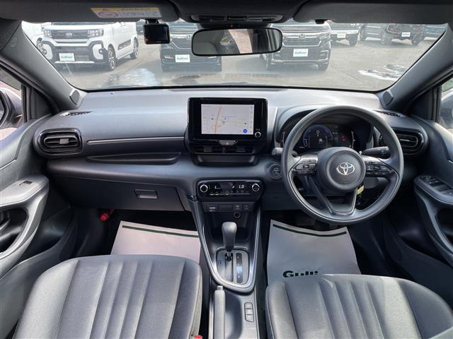 ヤリス1.5 ハイブリッド G E-Four 4WD