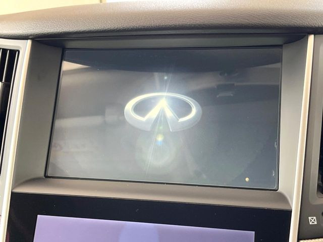 �y�����i�r�z�l�C�̏����i�r�𑕔����Ă���܂��B�i�r�̎g���₷���͂������A�I�[�f�B�I�@�\���[��!�L�����v�◷�s�͂������A�ʋ΂┃�����ȂǕ��i�̃h���C�u���y�����Ȃ�͂���