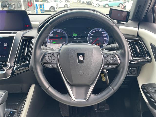 クラウンハイブリッド 3.5 RS アドバンス