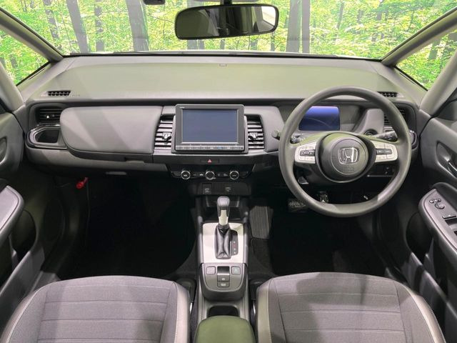 フィット1.5 e:HEV クロスター