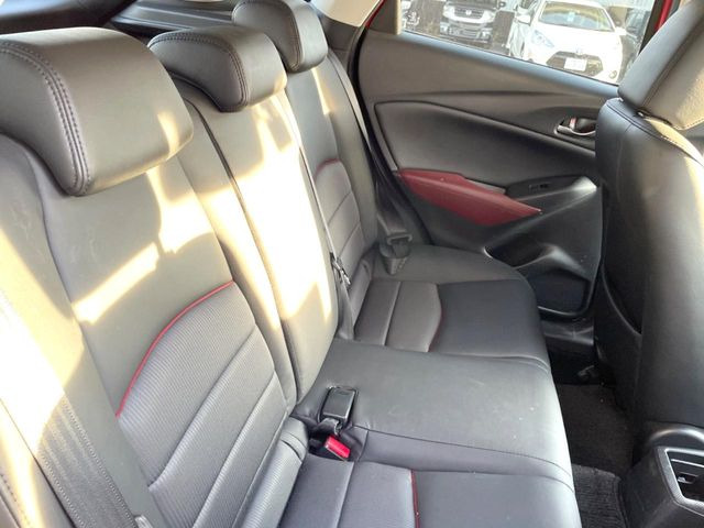 �L�X�Ƃ���2��ڃV�[�g�͋��Z���������A���S�n�����K!�F�B��Ƒ��Ƃ̂��o�����ɂ҂�����ł��B�x�r�[�V�[�g��`���C���h�V�[�g�g�p�������K�ɂ��߂�������������\���ȋ�Ԃ��m�ۂ��Ă��܂��B