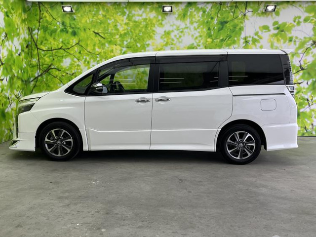 ヴォクシー2.0 ZS 煌III