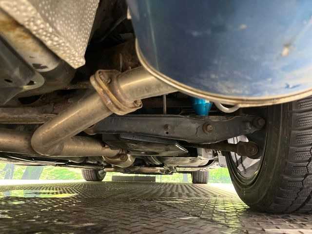 下回りがきれいなうちに、防錆加工の施工がオススメ。降雪地域はもちろん、沿岸部にお住いの方や、趣味でマリン・ウィンタースポーツをされる方にご好評いただいております。