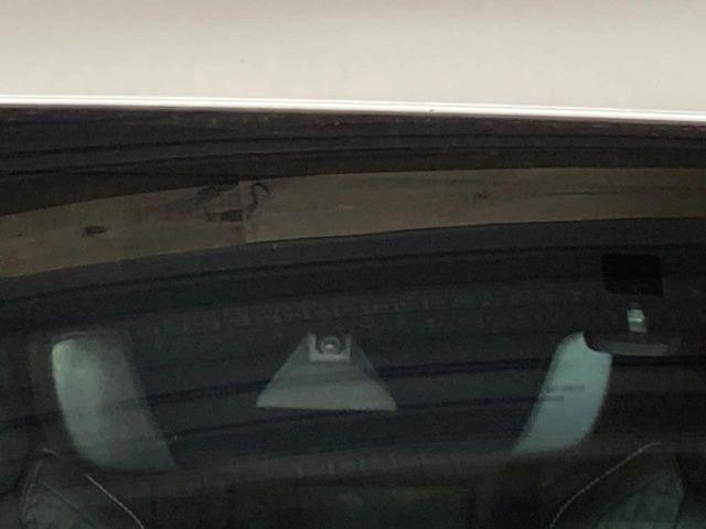 �y�v���N���b�V���Z�[�t�e�B�z�O���̎ԗ��������m���A�Փ˂������Ȏ��͌x��Œ��ӂ𑣂��A�u���[�L�𓥂ޗ͂��T�|�[�g�B�u���[�L�𓥂߂Ȃ������ꍇ�͏Փ˔�Q�y���u���[�L���쓮�A�Փˉ�����T�|�[�g���܂��B