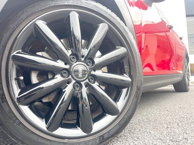 ������17�C���`�A���~�z�C�[��:�A���ԂȂ�ł͂̑�z����������x����z�C�[���Ƒ����ł�!���{�Ԃ̑���Ɋ���Ă�����ɂ����Б̊����Ē��������قǁA�������x���ł܂Ƃ܂��Ă��܂�!