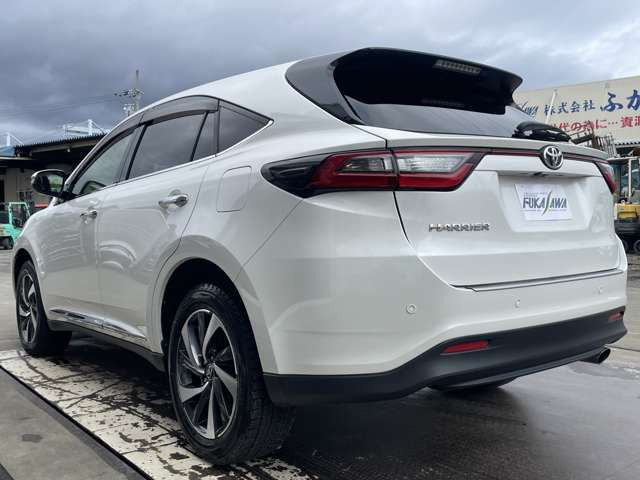 ハリアー2.0 ターボ プログレス メタル アンド レザーパッケージ 4WD