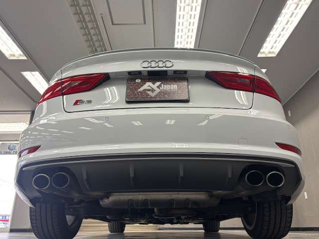 【下取・買取】お客様のお車の下取・買取、大歓迎です。日本車でも輸入車でもお気軽にご相談下さい。