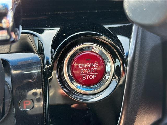 �݂Ȃ��܂̂��ԑI�т̂���`���������Ă�������!�X�^�b�t�ꓯ�S��育���X�A���₢���킹�����҂����Ă���܂�!