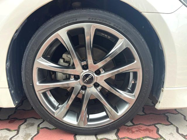 �yTRD��19�C���`�A���~�z�C�[���z��l�C���[�J�[�̃z�C�[���𑕔���y�ʁE���d�x�̃A���~�z�C�[���́A�n���h�����O�E�����ȂǁA����̎������サ�Ă���܂���