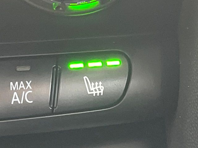 ���t�����g�V�[�g�q�[�e�B���O:�^�]�ȁE����ȋ��ɎO�i�K�Œ��߂��\�ȃV�[�g�q�[�^�[�𑕔����Ă���܂��B�G�߂��킸���K�ɂ��g�p���������܂��B