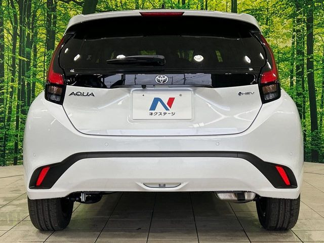 安心の最長10年・走行無制限保証(有償)をご用意。保証内容も充実はもちろん、無料点検&オイル交換や、年中無休の全国・24時間ロードサービスも付帯されておりますのでご安心下さい。