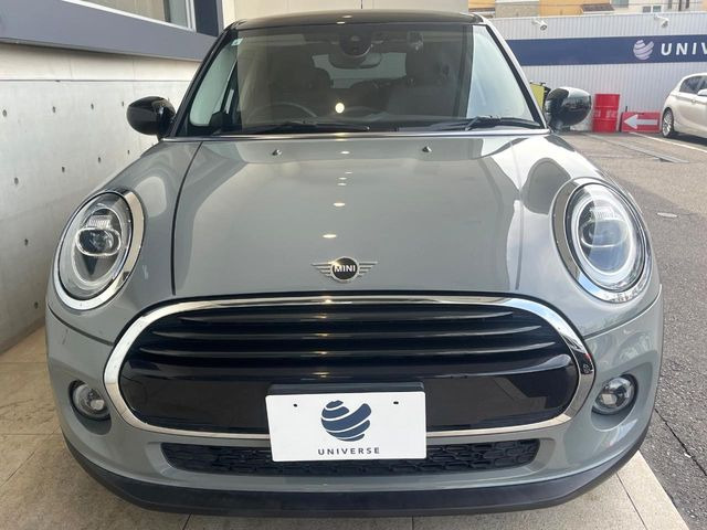 �������x�̃K���X�疌�ŝ����͂������A�㎿�ȃc���E����������B���O����_���J�����؂Ȉ��Ԃ�ی삵�A�F�����E�򉻂�h�~�B�u�e�X�v���b�V���R�[�g�v�A�u�e�v���~�b�T�R�[�g�v���炨�I�т��������܂��B