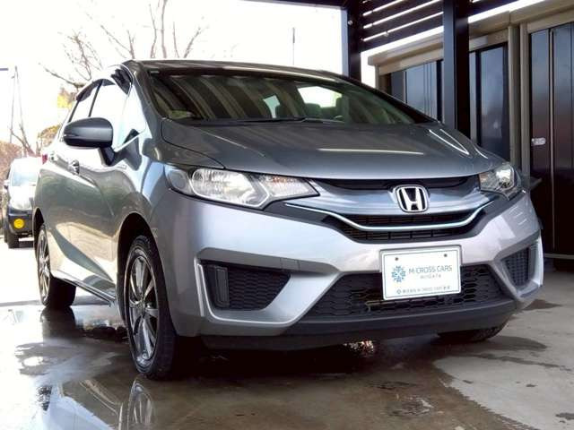 フィット1.5 ハイブリッド Fパッケージ 4WD