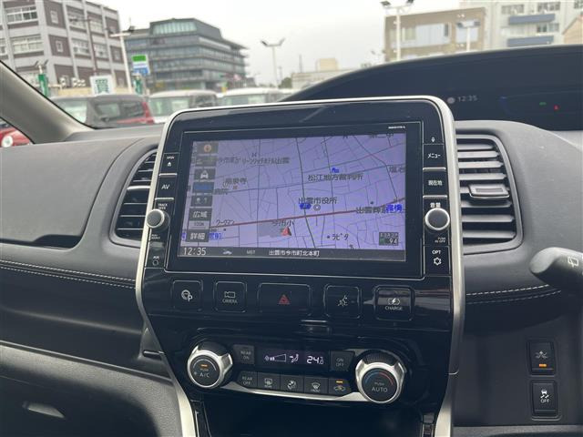 セレナ1.2 e-POWER ハイウェイスターV