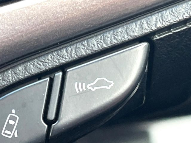 �y���[�_�[�N���[�Y�R���g���[���z�������H�ł̒��������s���y��!!�����ő��x��ۂN���[�Y�R���g���[�����A�Փˌy���V�X�e���ƘA�g���A�O���̎ԗ������m���ĎԊԂ�ۂ悤�ɑ��x���߂��Ă���܂�!!