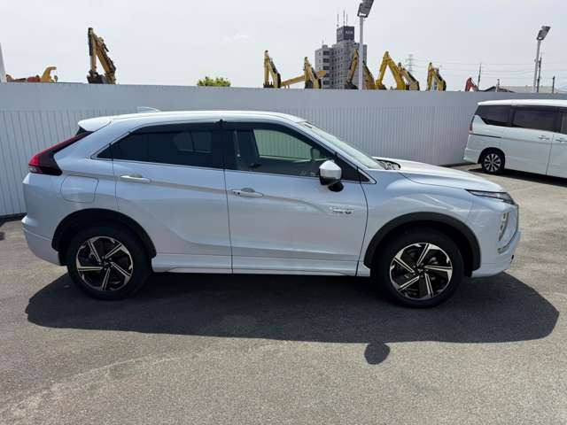 エクリプスクロスPHEV 2.4 P 4WD