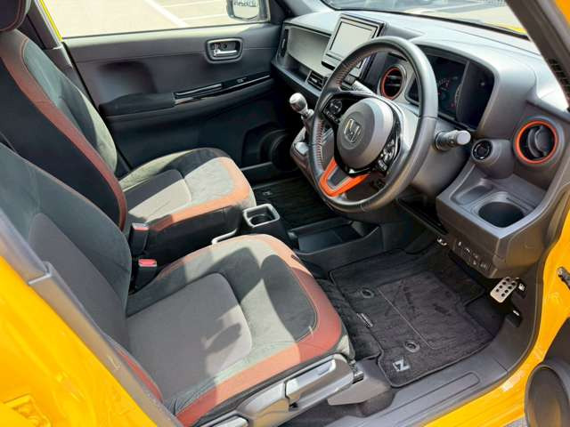 気になるお車がありましたら右の電話番号から直接お店にお問い合わせください。支払方法から車両情報、状態までなんでもご説明させて頂きます。スタッフ一同ご連絡お待ちしております。