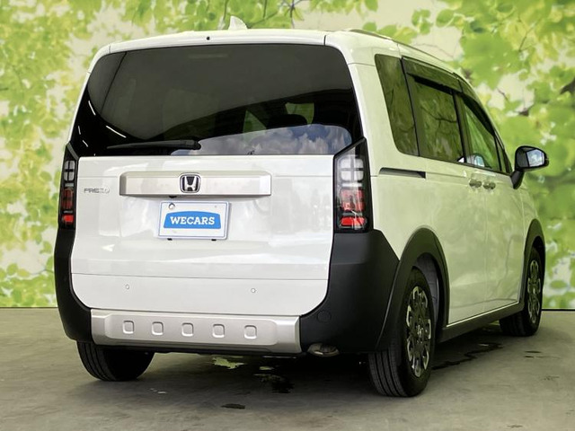 フリード1.5 クロスター