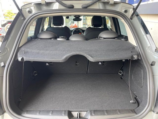 ���g�����N���[��:����L������e�X�y�[�X!���ꂾ���̍L��������΂��������⃌�W���[�Ȃǂɂ��œK�ł�!�g�p�������Ȃ����ꂢ�ȏ�Ԃ��ێ����Ă���܂��B