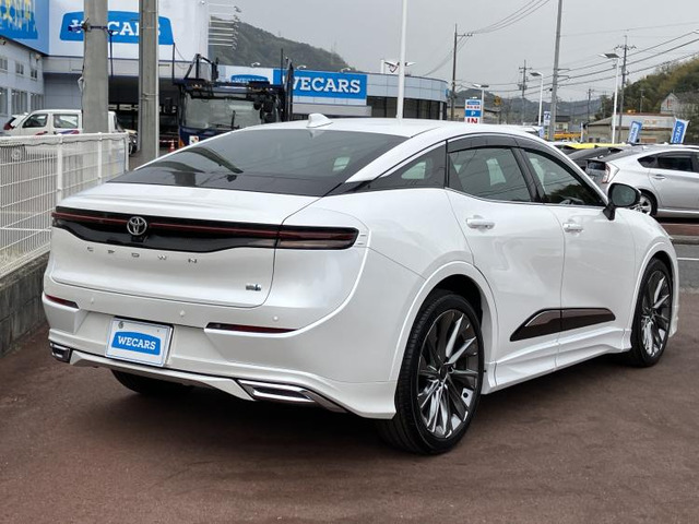 クラウンクロスオーバー2.5 G アドバンスト レザー パッケージ E-Four 4WD