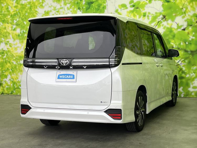 ヴォクシー1.8 ハイブリッド S-Z