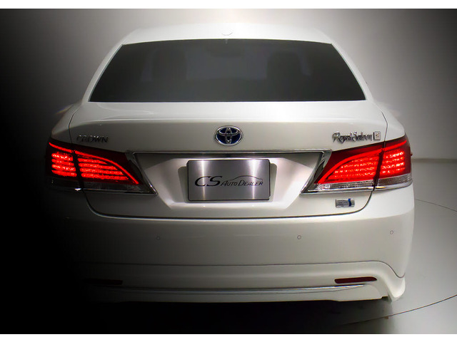 ★テールスモークやLED加工、マフラー、ルーフスポイラー、エアロパーツなど取り付け承ります!