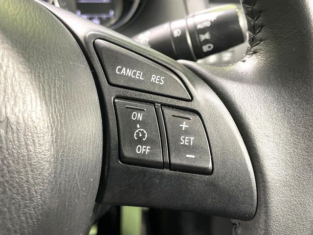 �y�N���[�Y�R���g���[���z�������H�����N���N���s�B�A�N�Z���𗣂��Ă���葬�x�ő��s���ł��A�������^�]���̕��S���y��!�����E�������ȒP�ȃX�C�b�`����Œ����ł��܂��B